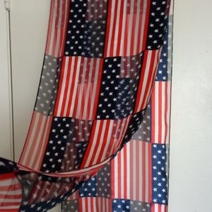 • American Flag Scarf